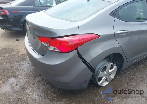 2013 Hyundai Elantra Gls из США, поврежденный, VIN 5NPDH4AE3DH454392